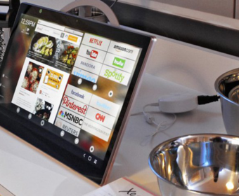Alcatel представил специальный планшет для использования на кухне – Xess