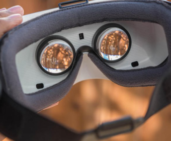 В очках виртуальной реальности Samsung Galaxy VR можно будет просматривать веб-страницы