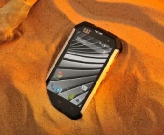 Cat B15Q – первый смартфон компании Caterpillar, работающий под управлением Android 4.4