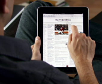 Какие слухи сопровождали выход iPad 3 на рынок?