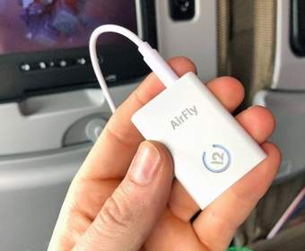 AirFly соединяет AirPods с чем-либо, что имеет разъем для наушников