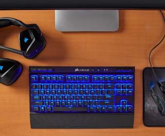Беспроводная игровая клавиатура Corsair имеет 75-часовое время автономной работы