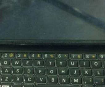 В сеть попали фото слайдера Motorola Droid 5 с физической клавиатурой