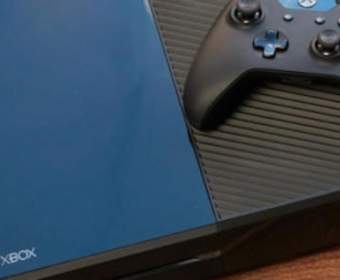 Покупатели Xbox One жалуются на трескучий неработающий привод Blu-ray